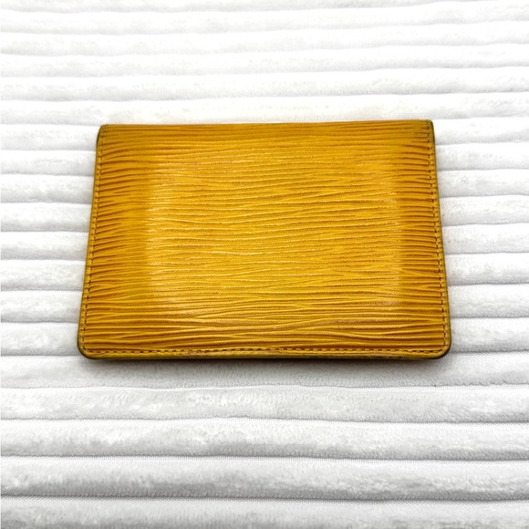 LOUIS VUITTON Card Holder M63209 Yellow - Picture 3 of 7